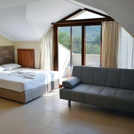 In Forest Aparthotel