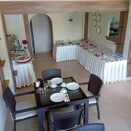 Aparthotel In Forest Göcek