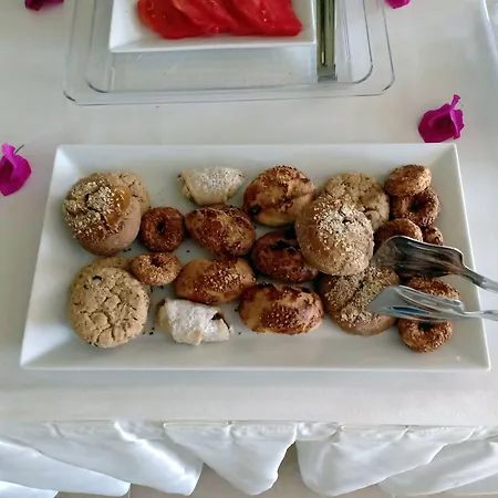 In Forest Aparthotel 3*