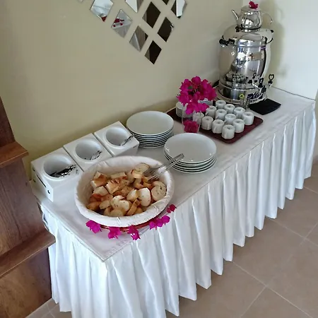 Aparthotel In Forest 3*