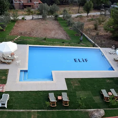 Aparthotel In Forest 3*