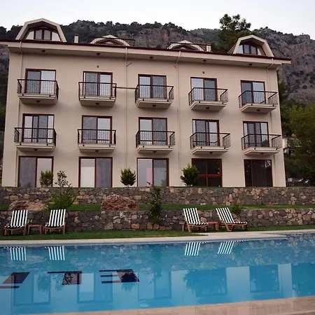 Aparthotel In Forest Göcek