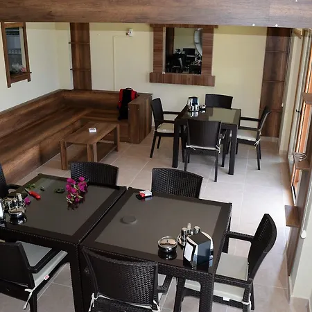 公寓式酒店 In Forest