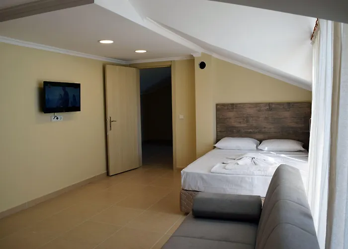 In Forest Apart-hotel 3*