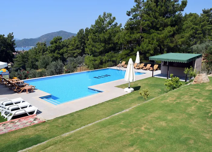In Forest Apart-hotel 3*