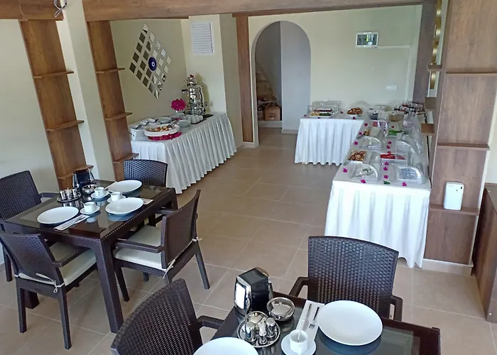 In Forest Apart-hotel 3*